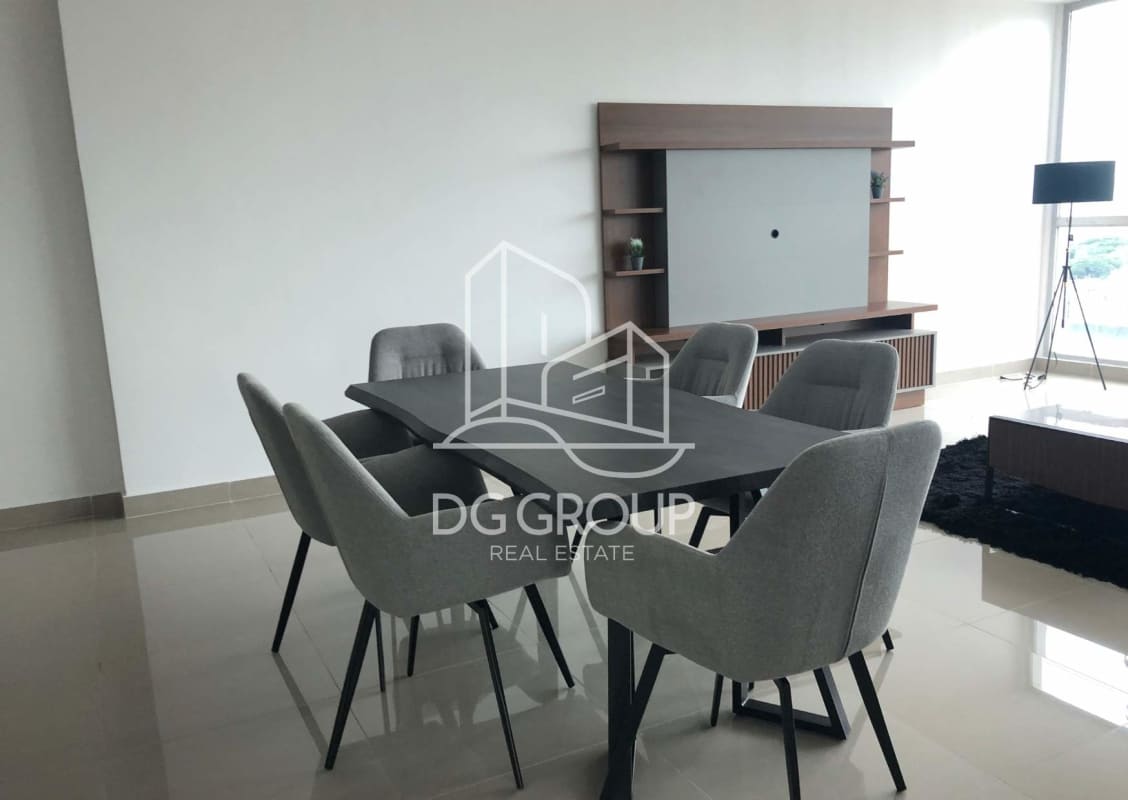 Spacious furnished living dining room with city views in PH Titanium Costa del Este