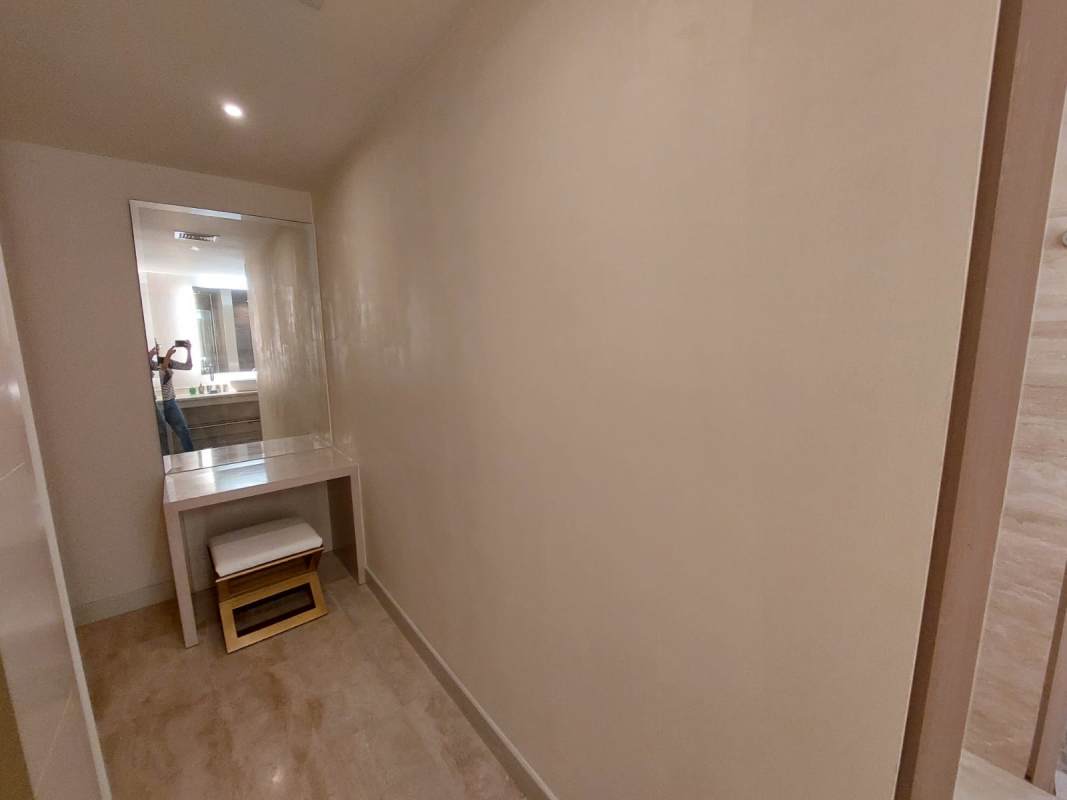 Outdoor infinity pool with skyline views at PH Waldorf Astoria Panama