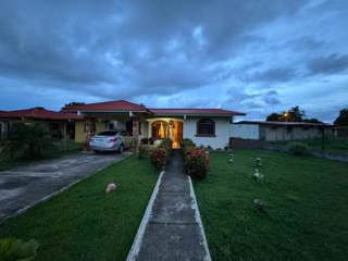 House for Rent in Pocrí - 2 bedrooms