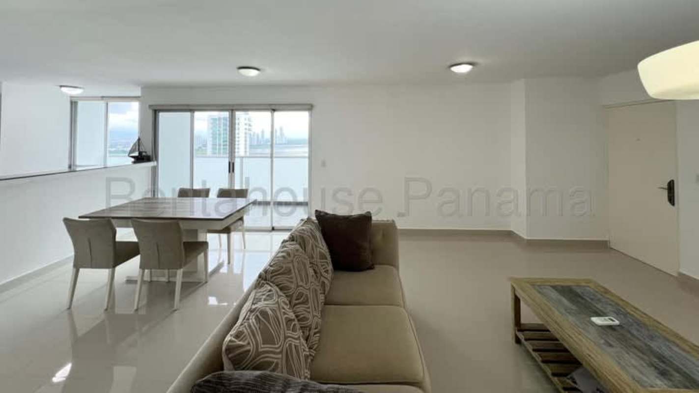 Kitchen with granite countertops and stainless appliances at PH Moon Tower Coco del Mar