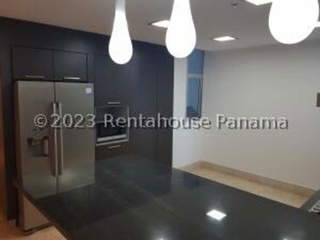 Apartment for Sale in San Francisco - 2 bedrooms