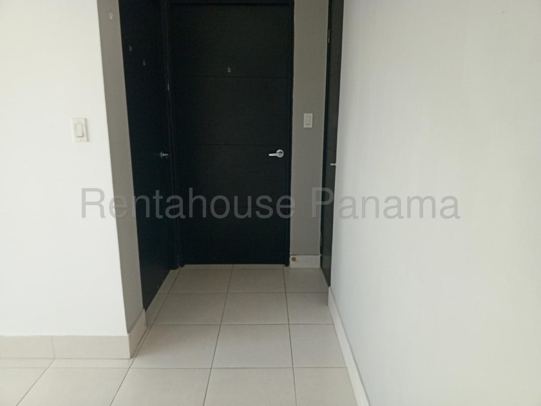 Open layout living and dining area with large window PH Vivendi Panama