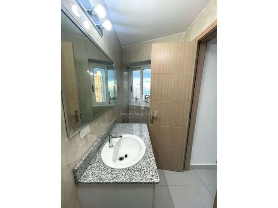 Rooftop terrace with lounge seating and kids playground at PH Tee One San Francisco Panama