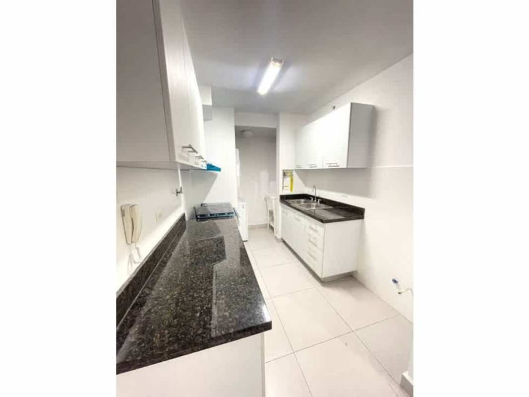 Modern kitchen with granite countertops, appliances and cabinets PH Tee One San Francisco Panama