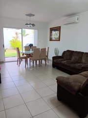 Townhouse for Sale in San Antonio - 3 bedrooms