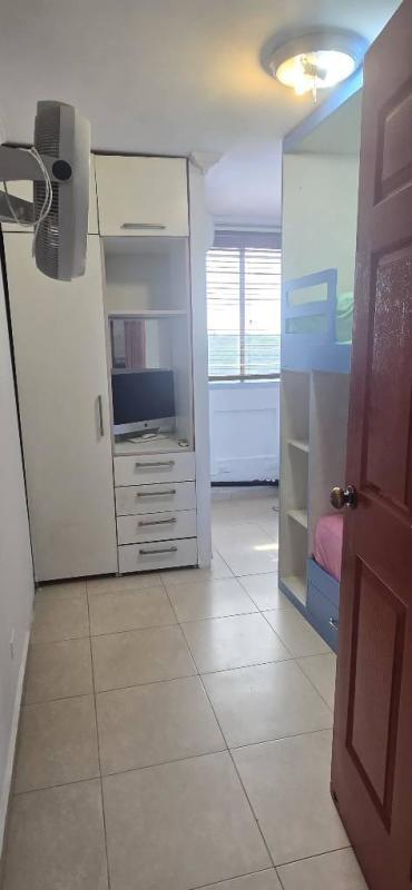 Bedroom with closet, AC, tiled floor PH Victory Tower Panama City