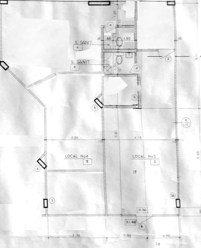 Floor plan schematic with division layout of commercial units with restrooms at PH Plaza del Istmo