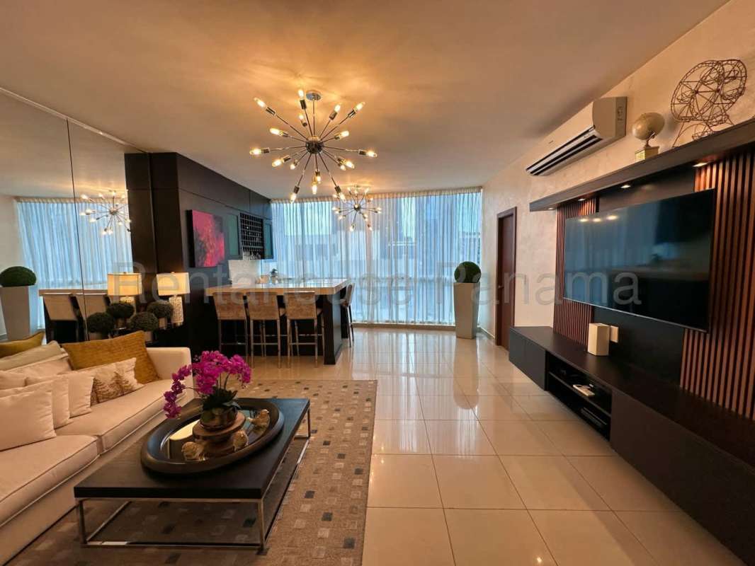 Master bedroom with ensuite bath and large window in PH Diamond Obarrio Panama Panama City