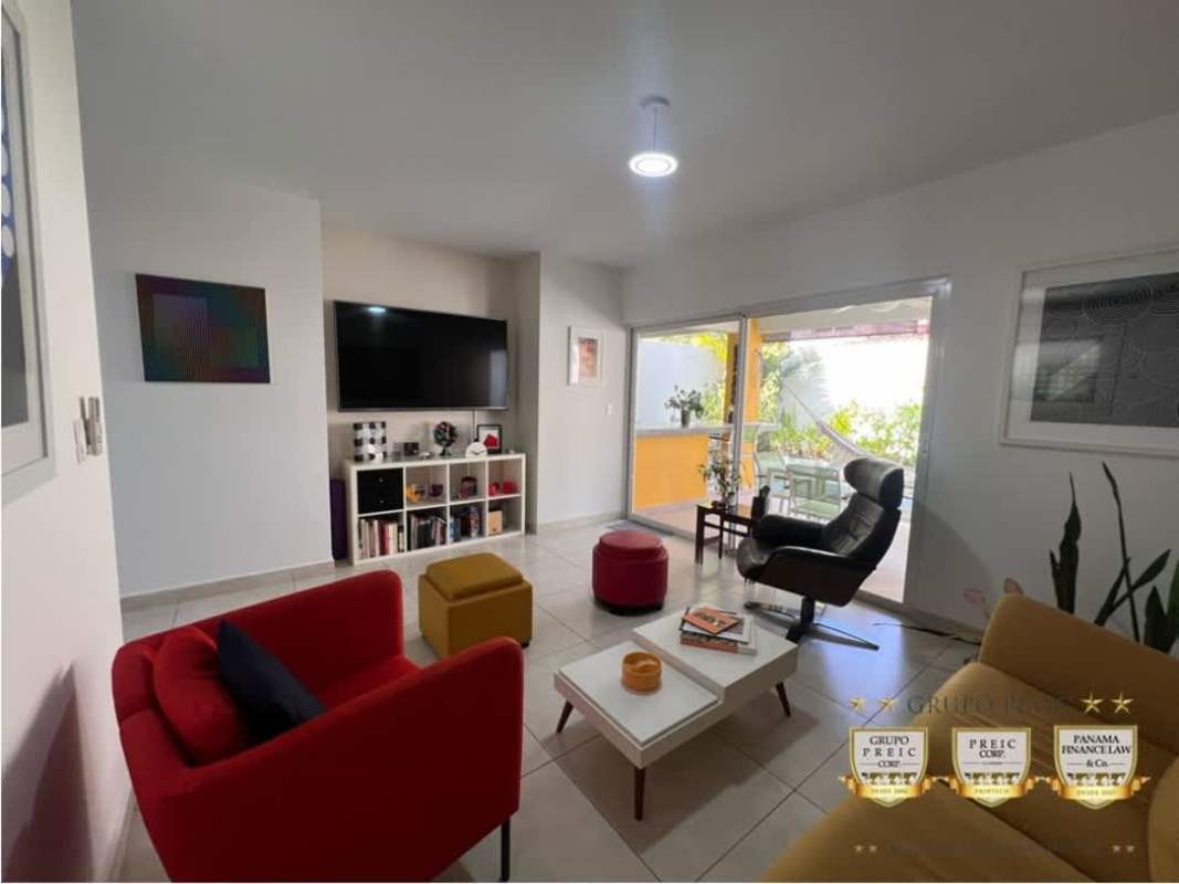 Dining area with natural light, open concept at Reserva de Versalles Costa Sur Panama