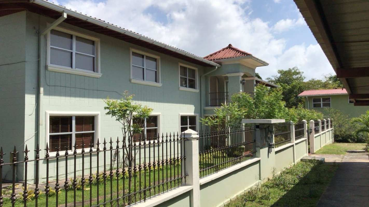 Spacious 4BR Apartment with Balcony & Central AC in Clayton