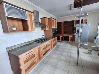 Apartment for Rent in San Francisco - 3 bedrooms