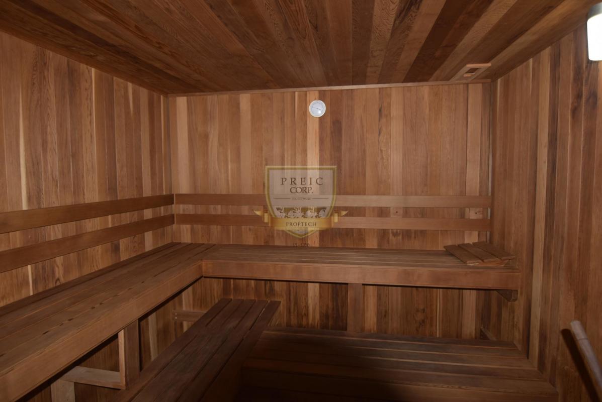 Spacious luxury lobby with marble floors stylish furnishings PH Ocean Drive