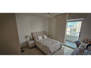 Apartment for Sale in San Francisco - 3 bedrooms