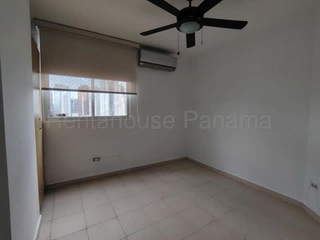 Apartment for Rent in Bella Vista - 3 bedrooms