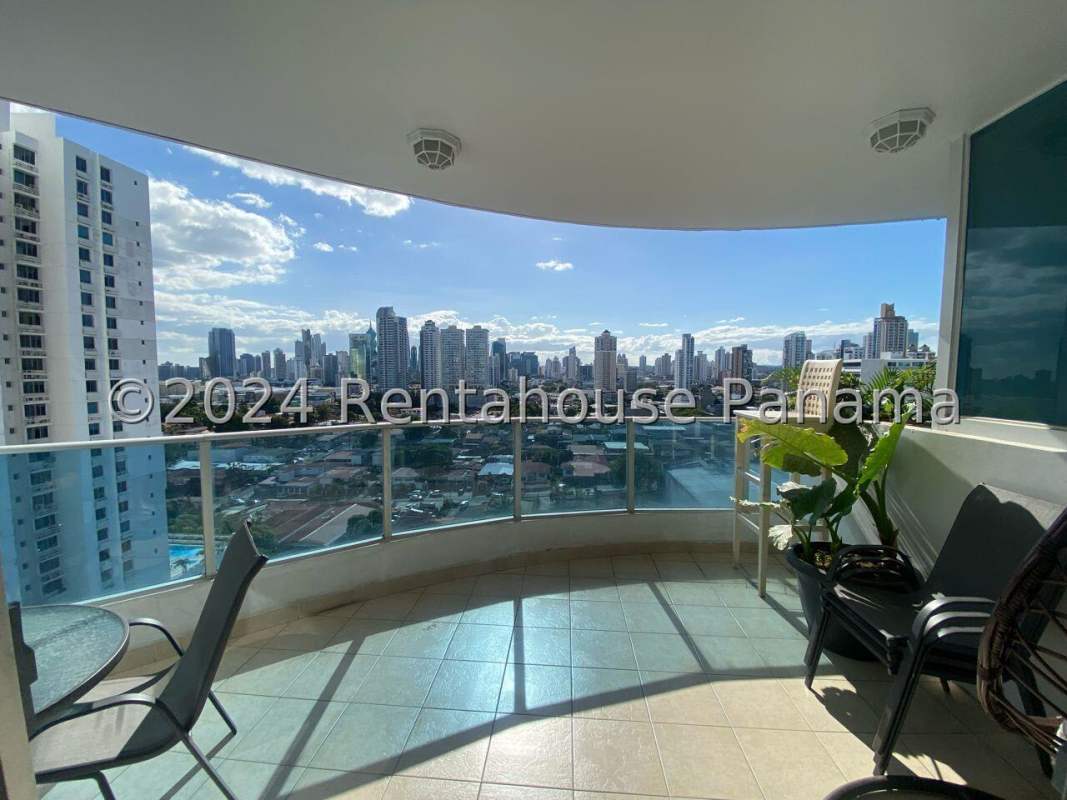 Balcony terrace with panoramic Panama City skyline views in PH San Francisco Park