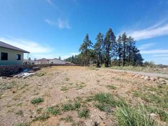 Vacant scenic mountain view lot for residential construction in Boquete Panama