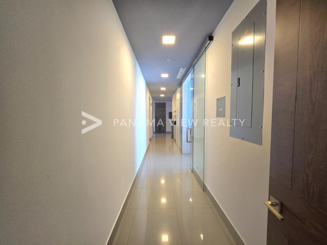 Marble island kitchen with high-end appliances in PH Marea II Costa del Este Panama City