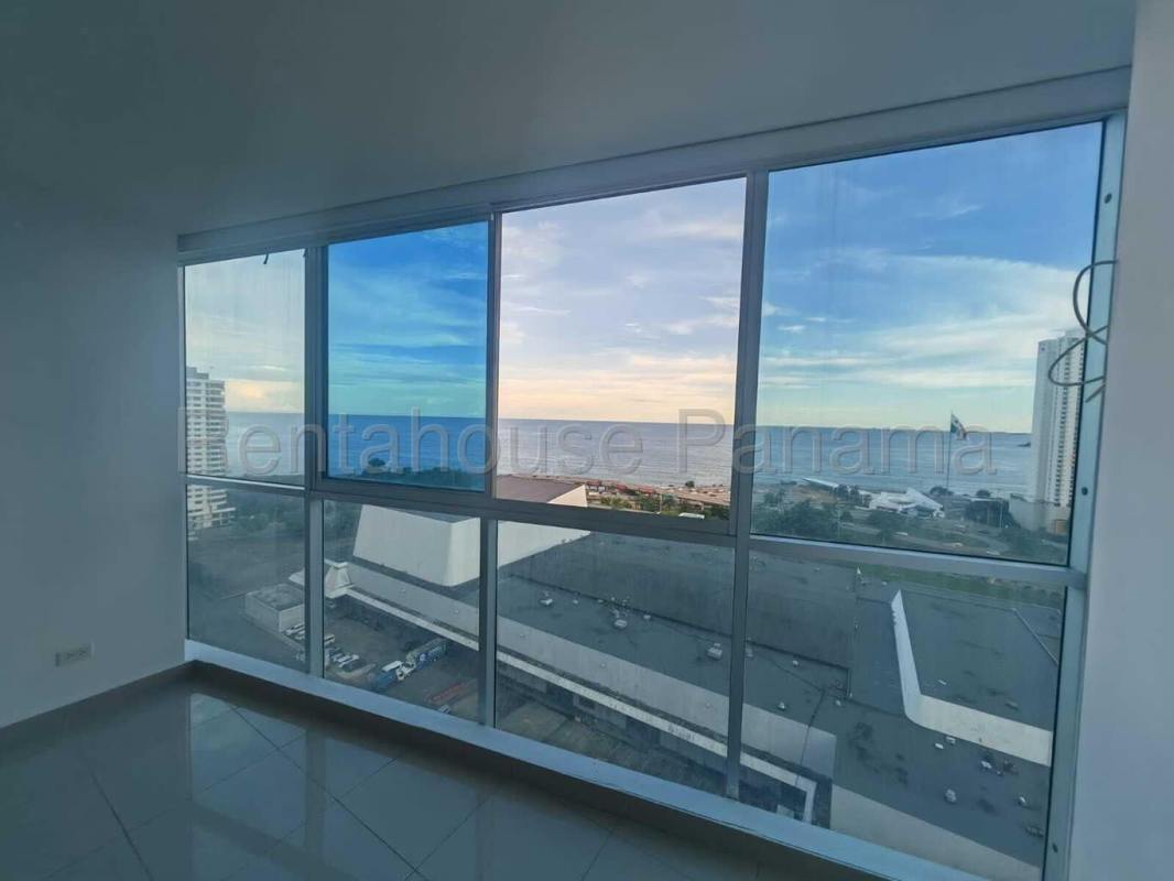 Bathroom with granite vanity and glass enclosed shower PH Serenity Panama City
