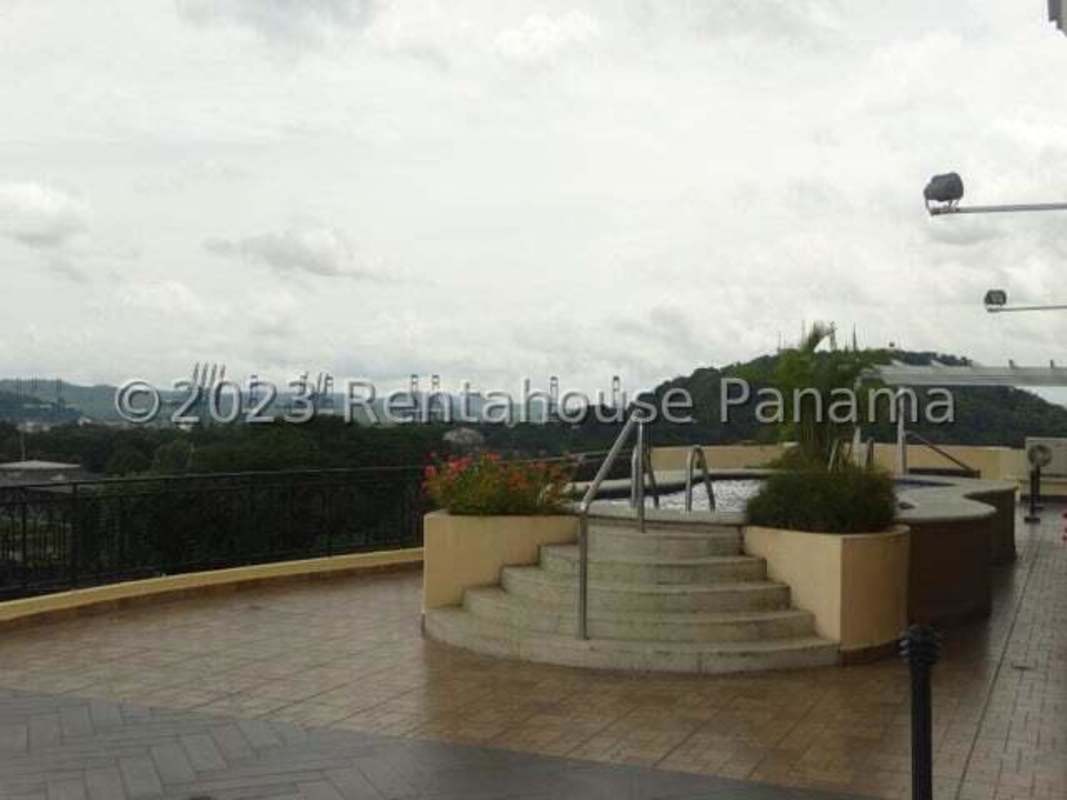 Oceanview 2BR Apartment PH Amador Marina Causeway