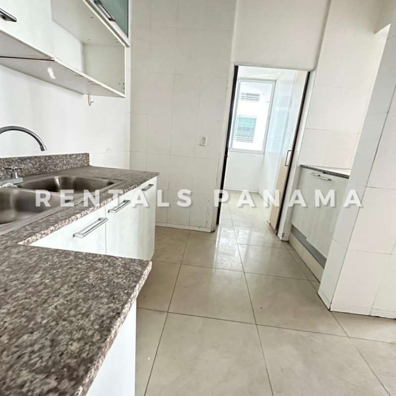 Granite countertop kitchen with white cabinetry PH The Cosmopolitan San Francisco Panama