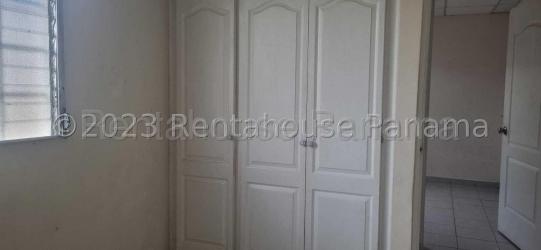 Basic kitchen with granite and security door in Bosque Dorado La Chorrera