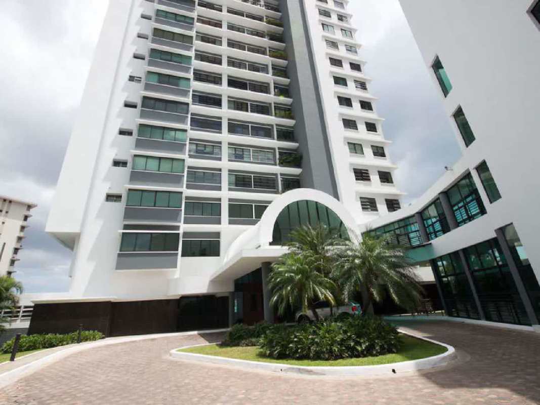 Private balcony with panoramic skyline and Pacific views from PH Panamar in Panama City