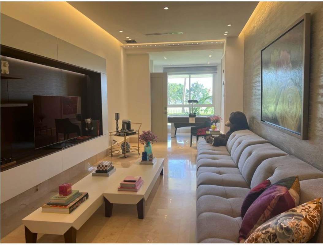 Furnished 4BR Apartment + Terrace The Reserve Santa Maria - View 6