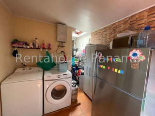 Detached House for Sale in San Antonio - 3 bedrooms