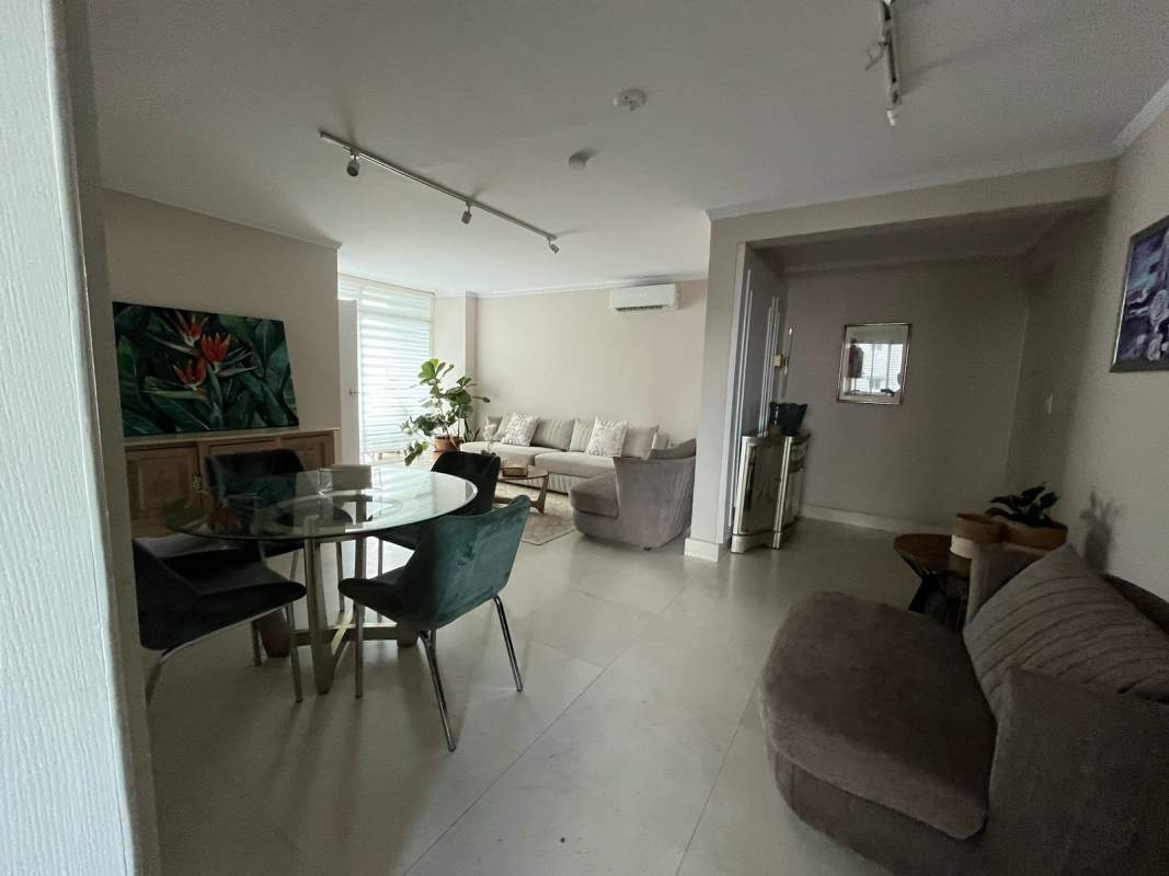 Bathroom with vanity, mirror, glass shower PH El Cangrejo Plaza furnished apartment