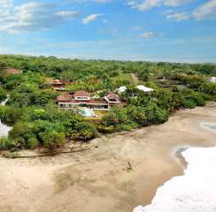 Luxury Beachfront Villa for Sale in Pedasi District - 6 bedrooms