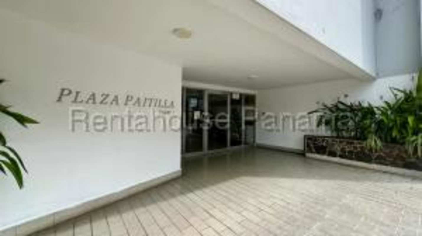 Remodeled 3BR Apartment Sea View PH Plaza Paitilla