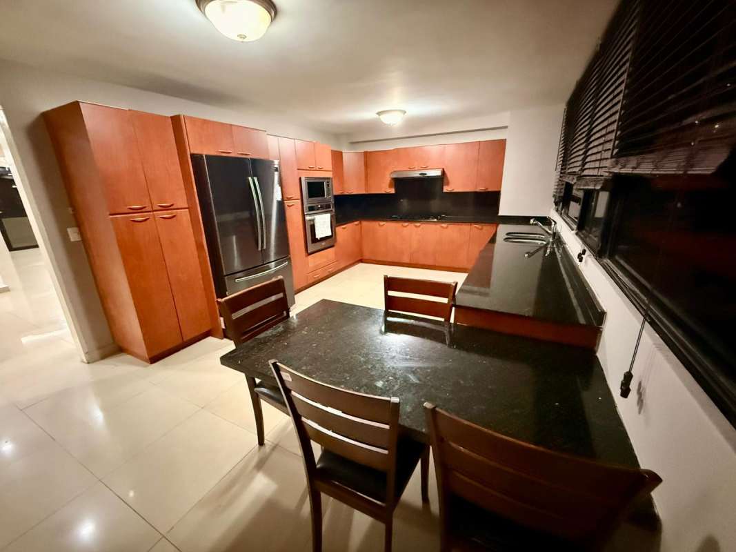 Luxury bathroom with Jacuzzi tub and mosaic tile, PH Bella Vista Panama City