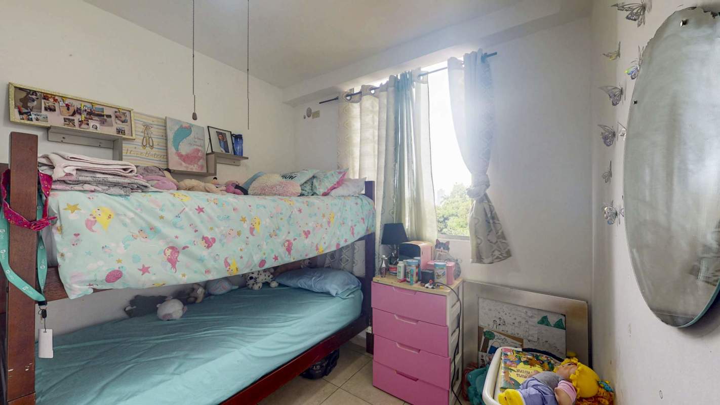 Kids' bedroom with bunk bed and colorful decor PH El Doral Hato Pintado Panama