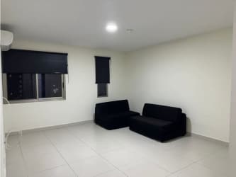 Secure lobby with two elevators in PH Midrise Panama Pacifico