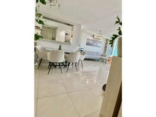 Apartment for Sale in San Francisco - 3 bedrooms