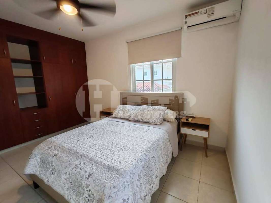 Bedroom with split AC, closet, natural light Villa Valencia Costa Sur Panama