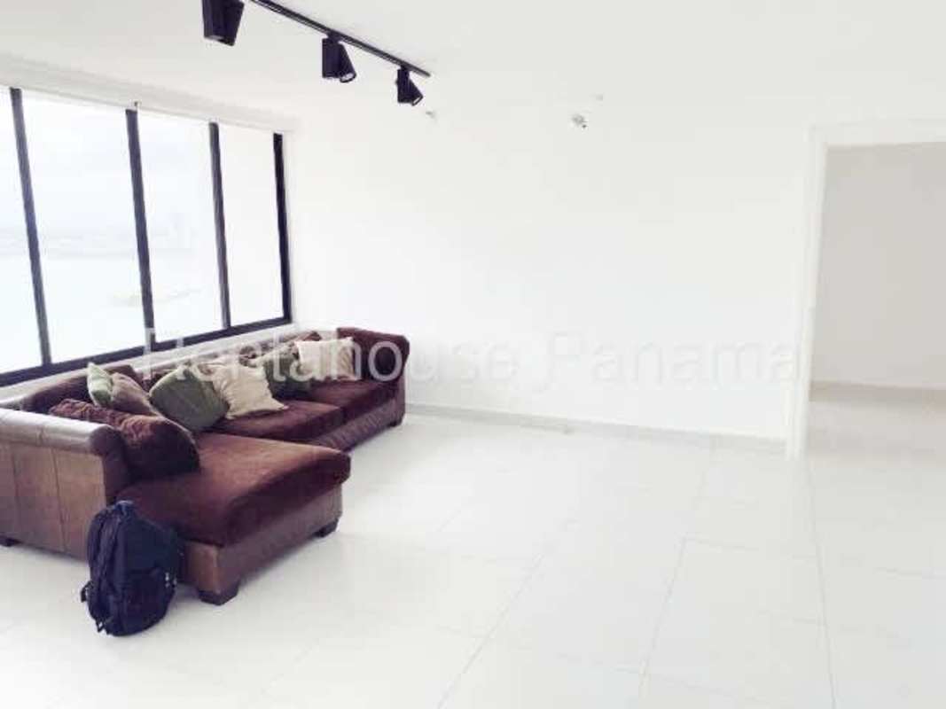 Luxurious marble lobby with seating PH Torre del Pacífico Panama City