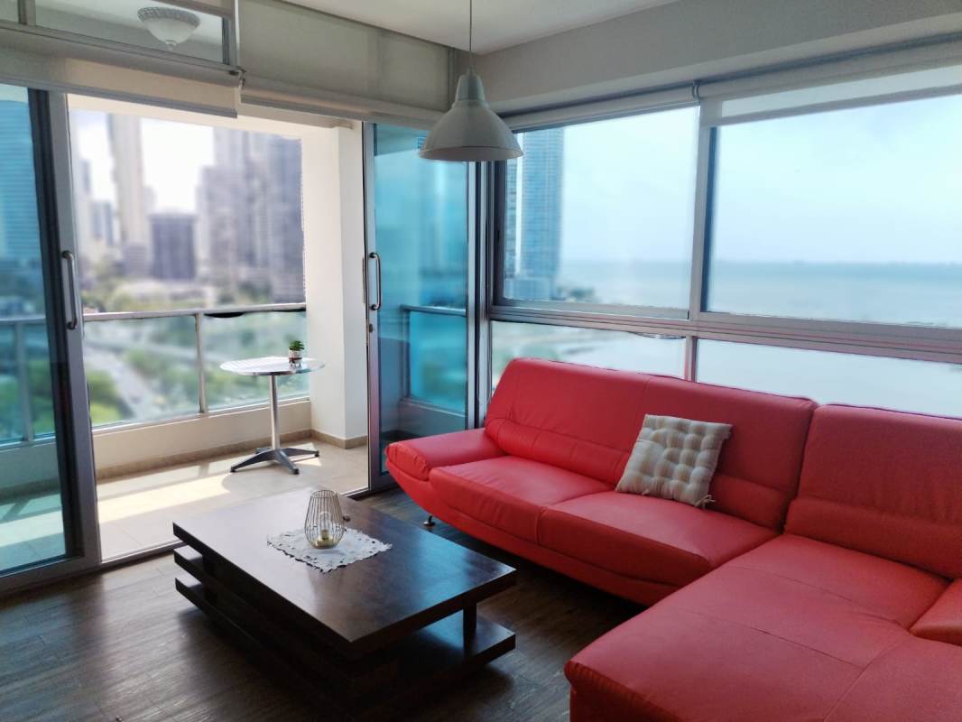 Furnished 1BR 2BA Apartment PH Bayfront Avenida Balboa