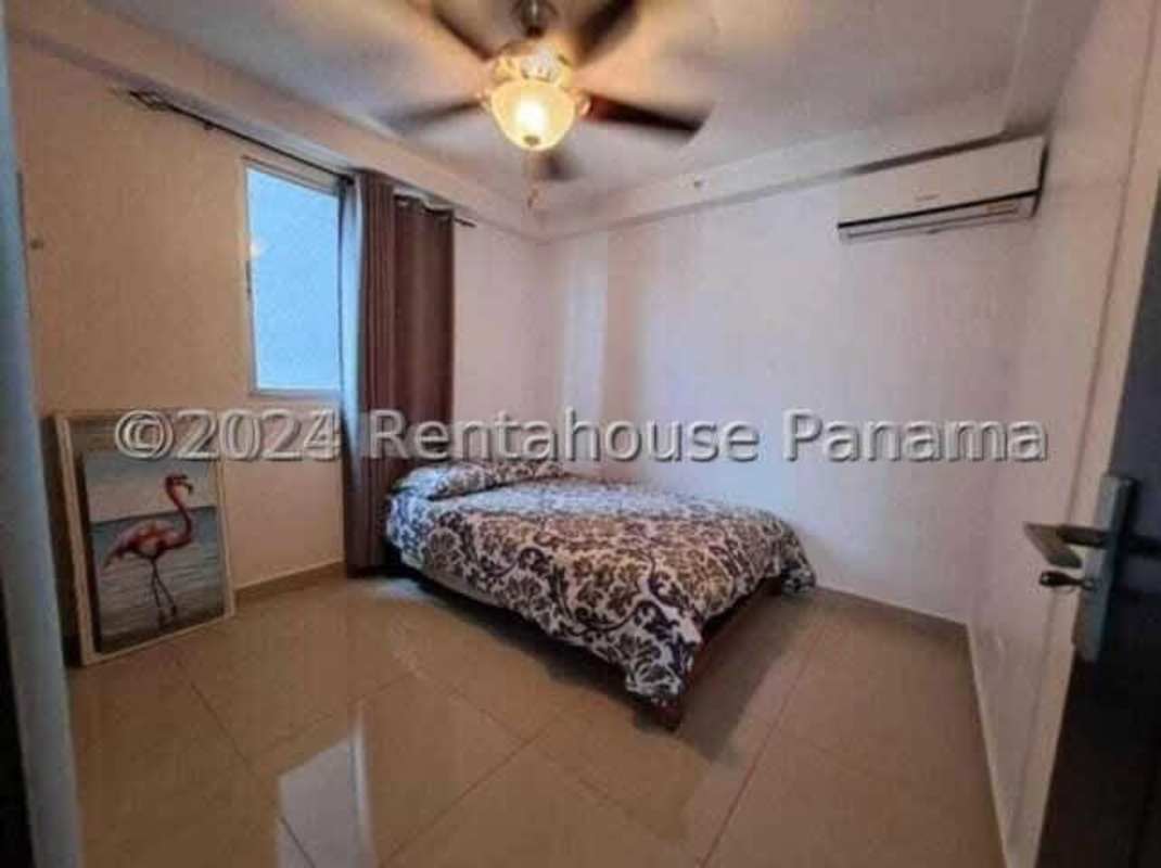 Swimming pool with sun deck on rooftop at PH Coral Towers Carrasquilla Panama City