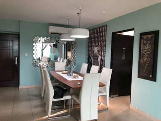 Apartment for Sale in Clayton - 3 bedrooms