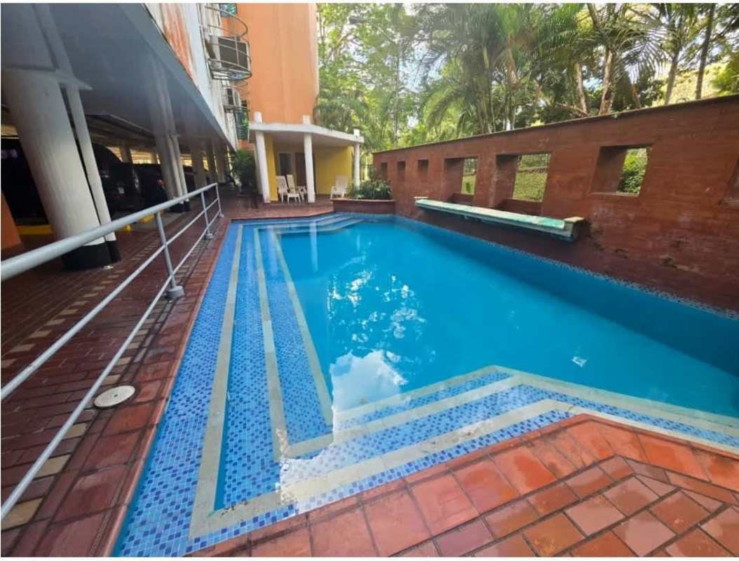 Swimming pool, garden social space with lounge and BBQ PH Clayton Tower Panama Clayton neighborhood