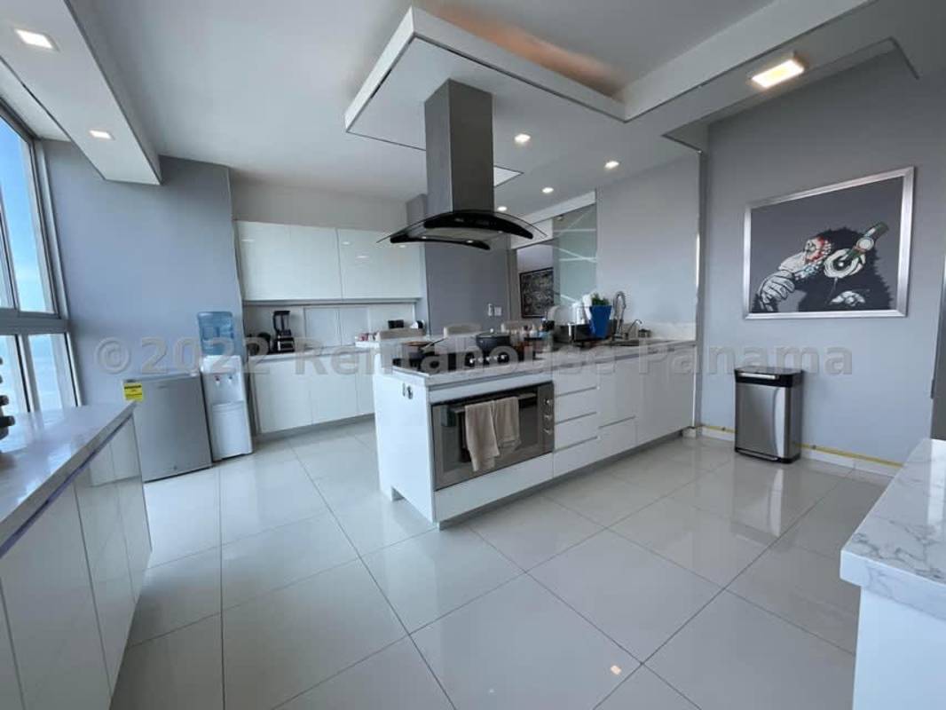 Modern bathroom with glass shower, marble countertop, porcelain tiles in Coco del Mar Panama