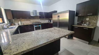 House for Sale in Clayton - 4 bedrooms