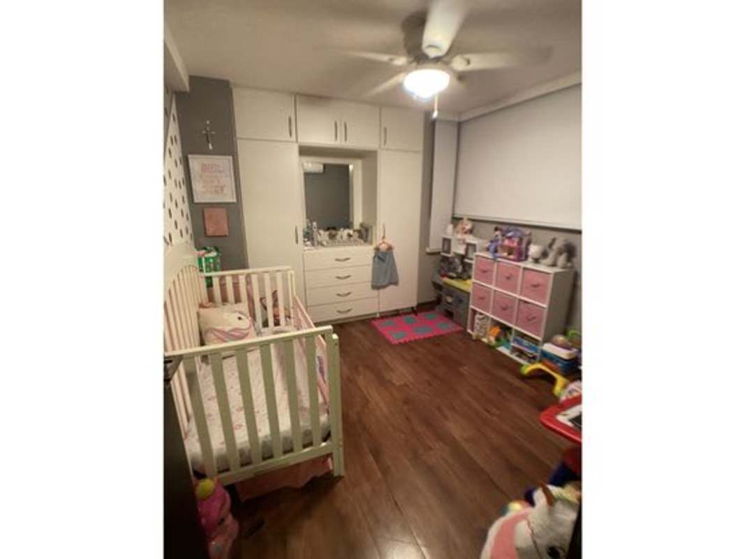 American style kitchen with granite countertops in PH Parque Lefevre Panama