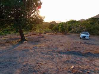 Open 1000m2 flat lot with natural landscape in Penonomé Panama ready for construction