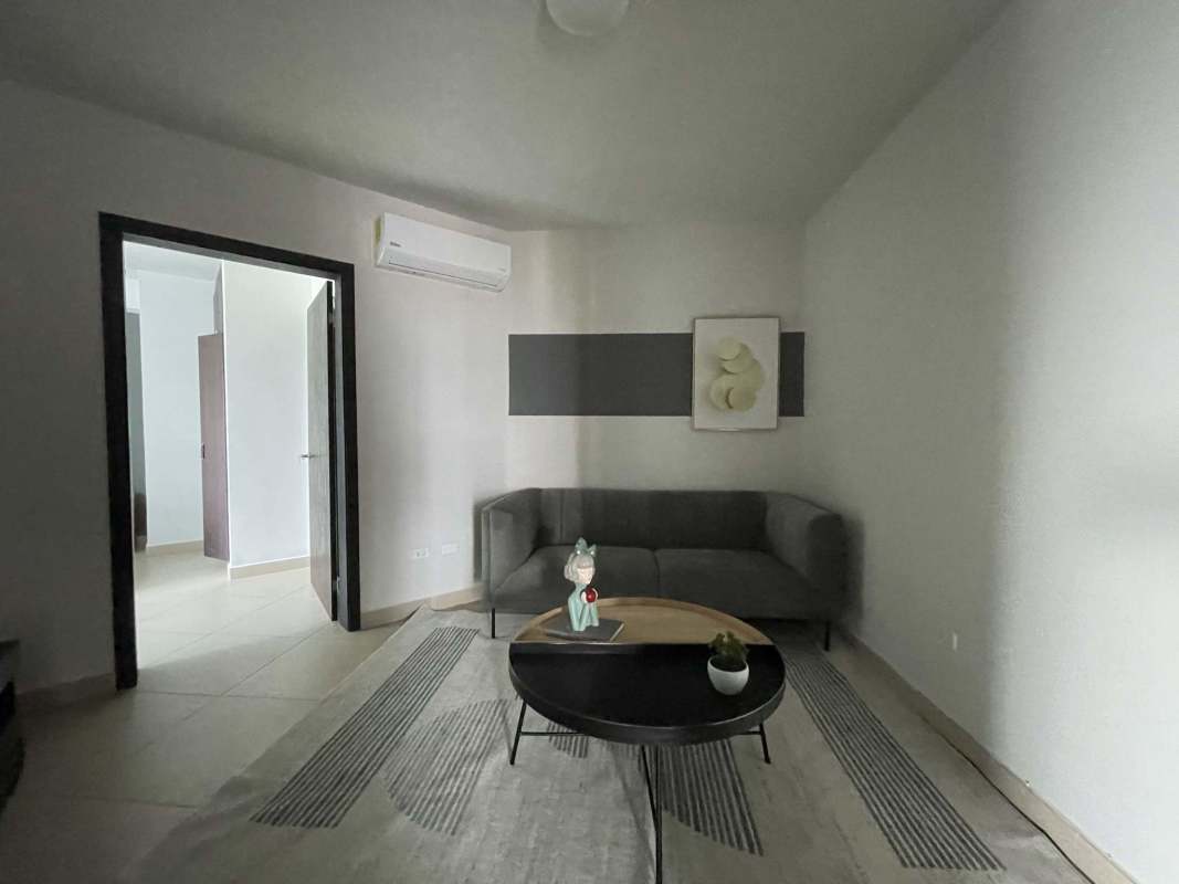 Bedroom with stylish decor, window blinds and AC in PH Country Club Costa del Este Panama