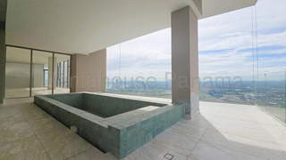 Penthouse Apartment for Sale in Santa Maria - 4 bedrooms