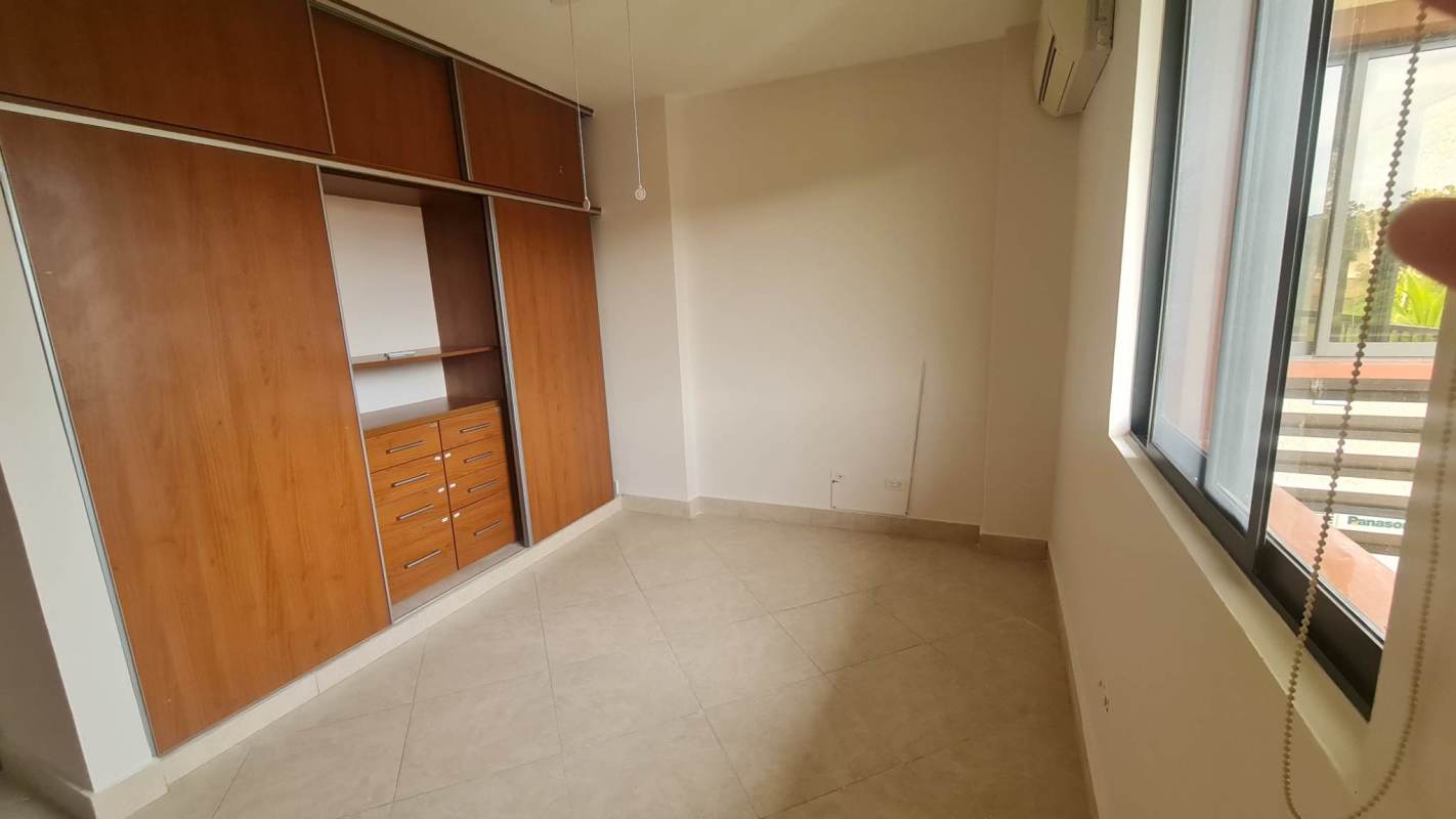 Granite countertop kitchen with appliances Embassy Club Clayton Panama