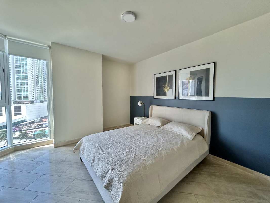 Fully equipped kitchen granite countertops appliances Costa del Este PH The Regent Panama