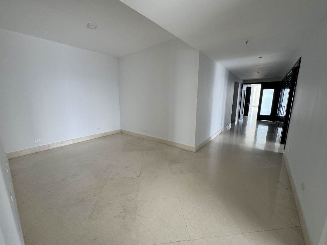 Wide hallway with marble tiles leading to living space in PH Pacific Point Punta Paitilla Panama